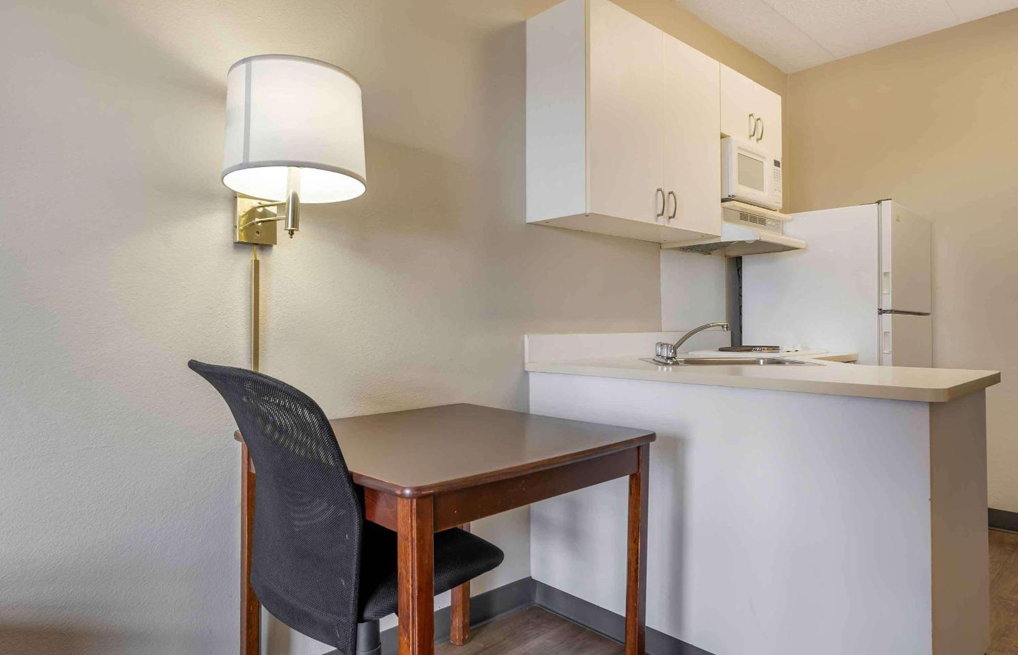 Extended Stay America Suites - Chicago - Midway Bedford Park Exterior photo