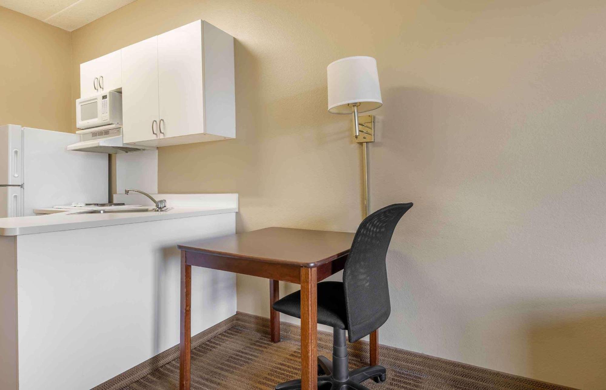 Extended Stay America Suites - Chicago - Midway Bedford Park Exterior photo